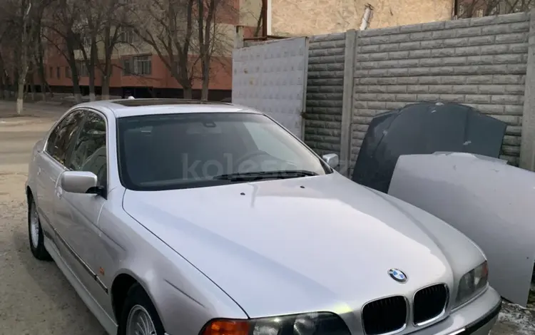 BMW 523 1999 года за 2 300 000 тг. в Тараз