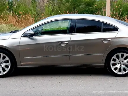 Volkswagen Passat CC 2009 года за 4 700 000 тг. в Алматы – фото 2