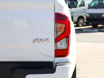 Nissan Navara 2025 года за 16 350 000 тг. в Семей – фото 32