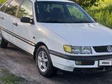 Volkswagen Passat 1995 годаүшін1 450 000 тг. в Усть-Каменогорск