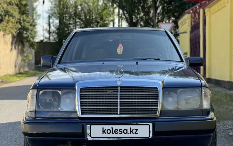 Mercedes-Benz E 260 1990 годаfor1 200 000 тг. в Шымкент