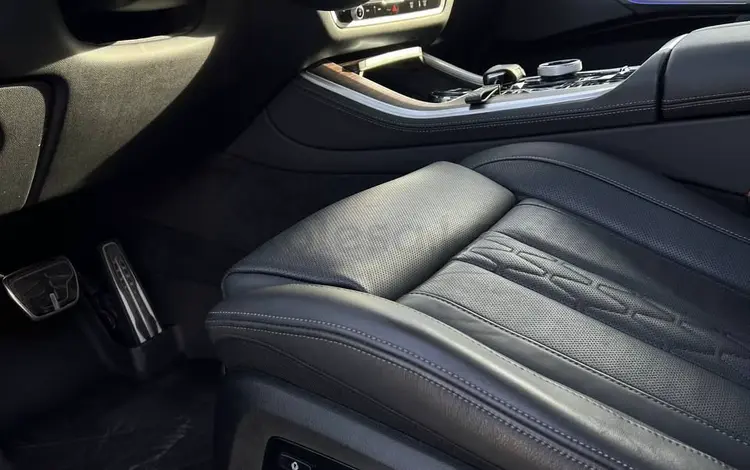 BMW X5 2024 года за 55 000 000 тг. в Астана