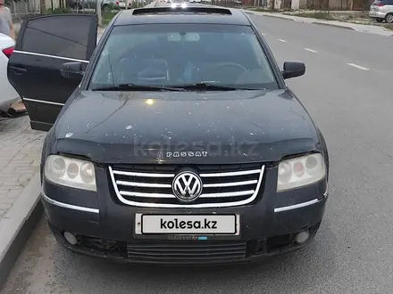 Volkswagen Passat 2002 года за 1 400 000 тг. в Атырау – фото 7