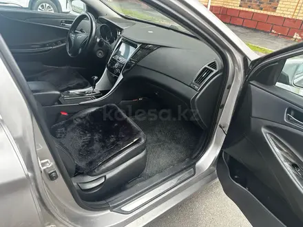Hyundai Sonata 2011 года за 4 800 000 тг. в Астана – фото 6