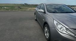 Hyundai Sonata 2011 года за 4 800 000 тг. в Астана – фото 2