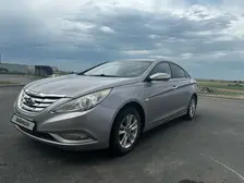 Hyundai Sonata, 2011