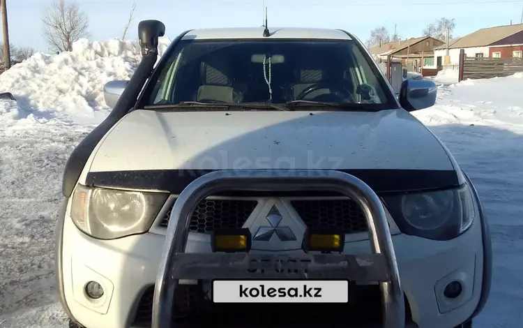 Mitsubishi L200 2012 годаүшін9 500 000 тг. в Костанай