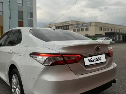 Toyota Camry 2020 года за 10 900 000 тг. в Астана – фото 7