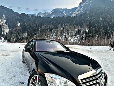 Mercedes-Benz S 63 AMG 2008 года за 13 800 000 тг. в Алматы – фото 5