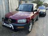 Toyota RAV4 1996 годаүшін3 200 000 тг. в Алматы