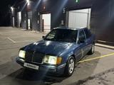Mercedes-Benz E 260 1990 годаүшін850 000 тг. в Караганда – фото 4