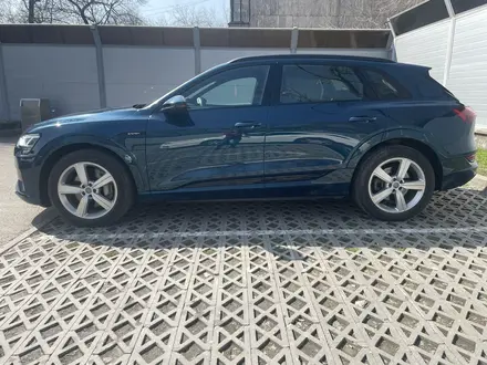 Audi e-tron 2019 года за 20 000 000 тг. в Алматы – фото 8