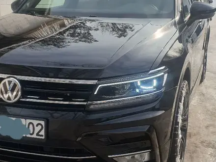 Volkswagen Tiguan 2019 года за 14 500 000 тг. в Алматы – фото 4
