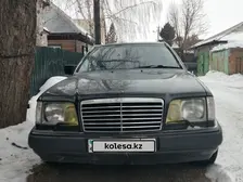 Mercedes-Benz E-Class, 1993