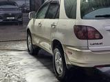 Lexus RX 300 1999 годаүшін4 750 000 тг. в Алматы – фото 3