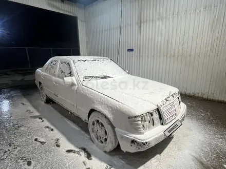Mercedes-Benz E 230 1988 года за 650 000 тг. в Алматы – фото 5