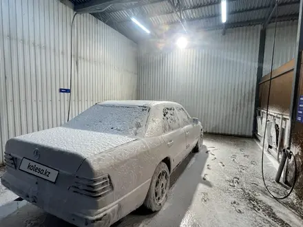 Mercedes-Benz E 230 1988 года за 650 000 тг. в Алматы – фото 6