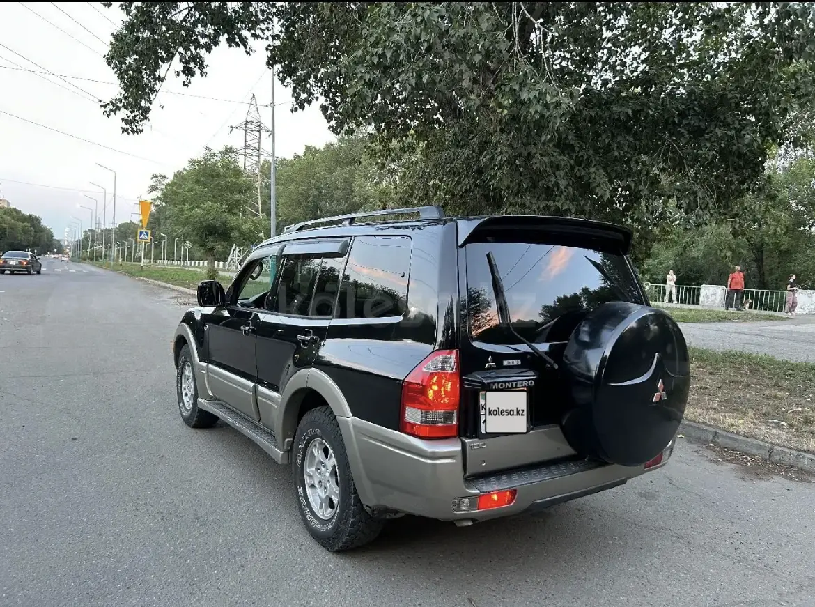 Mitsubishi Pajero, 2002