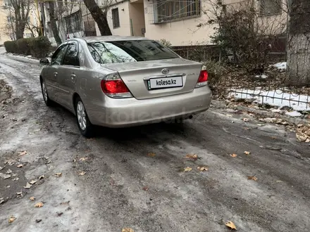 Toyota Camry 2005 года за 5 500 000 тг. в Шымкент – фото 2