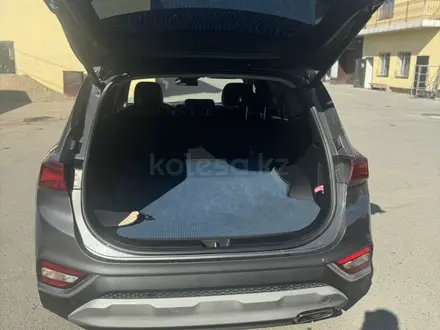 Hyundai Santa Fe 2020 года за 15 200 000 тг. в Семей – фото 6