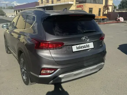 Hyundai Santa Fe 2020 года за 15 200 000 тг. в Семей – фото 7