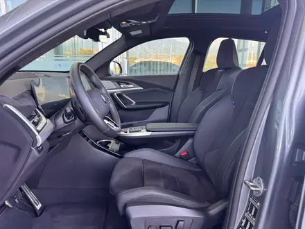 BMW X2 XDrive 20i 2025 года за 28 490 000 тг. в Алматы – фото 14
