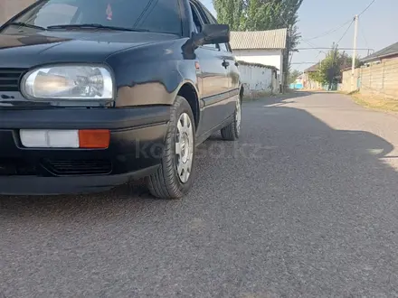 Volkswagen Golf 1995 года за 1 350 000 тг. в Шымкент – фото 5