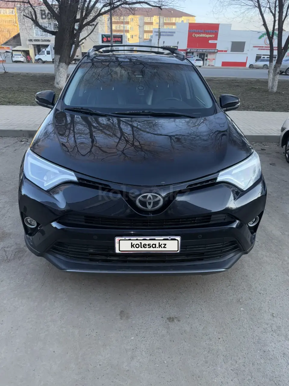 Toyota RAV4, 2016