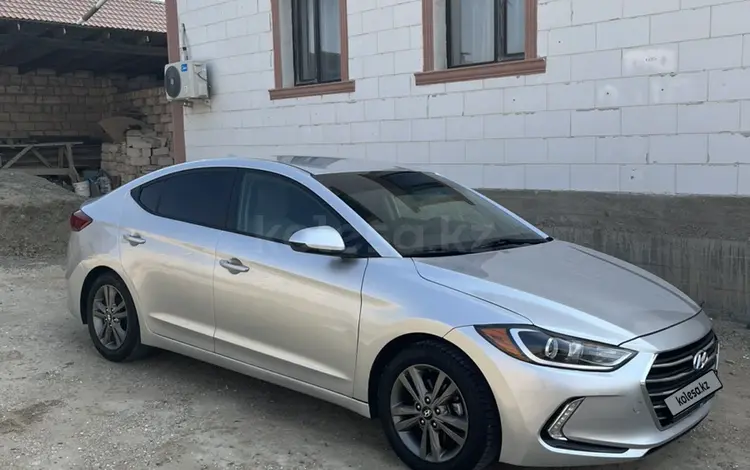 Hyundai Elantra 2018 годаүшін8 800 000 тг. в Актау