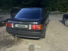 Audi 80, 1990