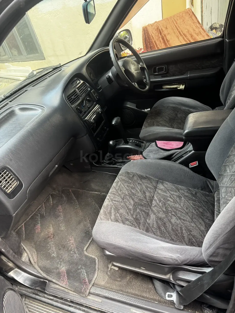 Nissan Terrano, 1995