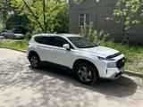 Hyundai Santa Fe 2023 годаfor18 000 000 тг. в Алматы – фото 2
