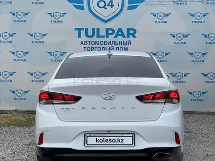 Hyundai Sonata 2019 года за 9 500 000 тг. в Шымкент – фото 4