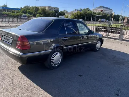 Mercedes-Benz C 280 1994 года за 2 100 000 тг. в Караганда – фото 5