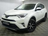 Toyota RAV4 2017 годаfor11 700 000 тг. в Алматы