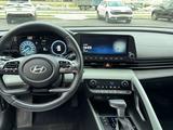 Hyundai Elantra 2023 года за 9 300 000 тг. в Астана – фото 4