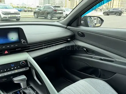 Hyundai Elantra 2023 года за 9 300 000 тг. в Астана – фото 7