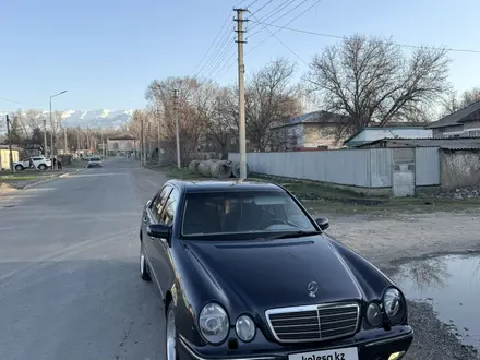 Mercedes-Benz E 280 2000 года за 3 750 000 тг. в Алматы – фото 4