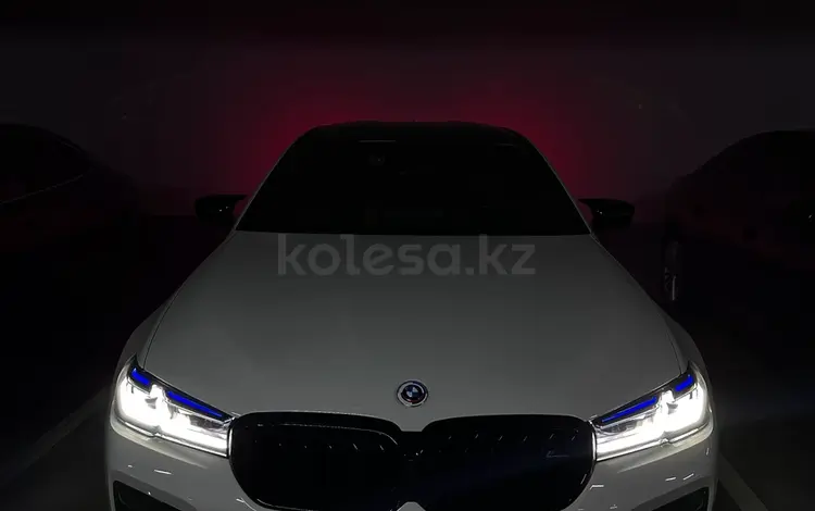 BMW M5 2023 годаfor78 000 000 тг. в Астана