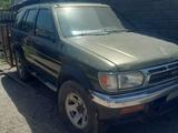 Nissan Pathfinder 1996 годаүшін1 850 000 тг. в Алматы