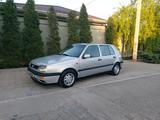 Volkswagen Golf 1993 годаүшін1 900 000 тг. в Тараз