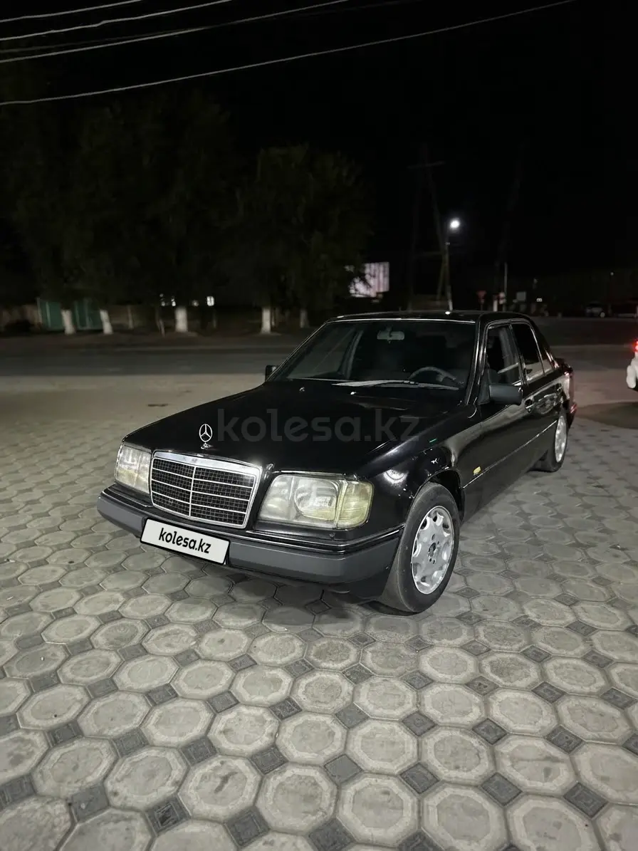 Mercedes-Benz E-Class, 1993