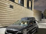 Kia Carnival 2021 года за 21 000 000 тг. в Астана