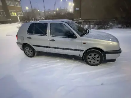 Volkswagen Golf 1993 года за 1 750 000 тг. в Караганда – фото 2