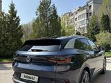 Volkswagen ID.4 2022 года за 13 500 000 тг. в Алматы – фото 3