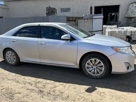 Toyota Camry 2013 года за 5 000 000 тг. в Уральск – фото 2
