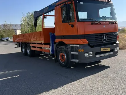Mercedes-Benz  Actros 2000 года за 35 000 000 тг. в Алматы