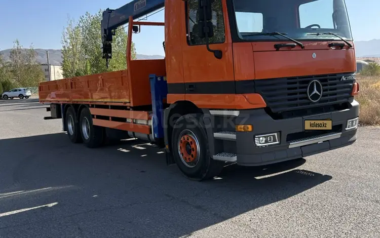 Mercedes-Benz  Actros 2000 года за 35 000 000 тг. в Алматы