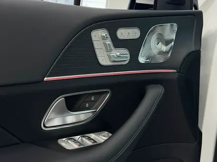 Mercedes-Benz GLS 450 2023 года за 67 000 000 тг. в Алматы – фото 10