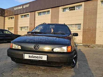 Volkswagen Passat 1993 года за 1 800 000 тг. в Караганда – фото 2